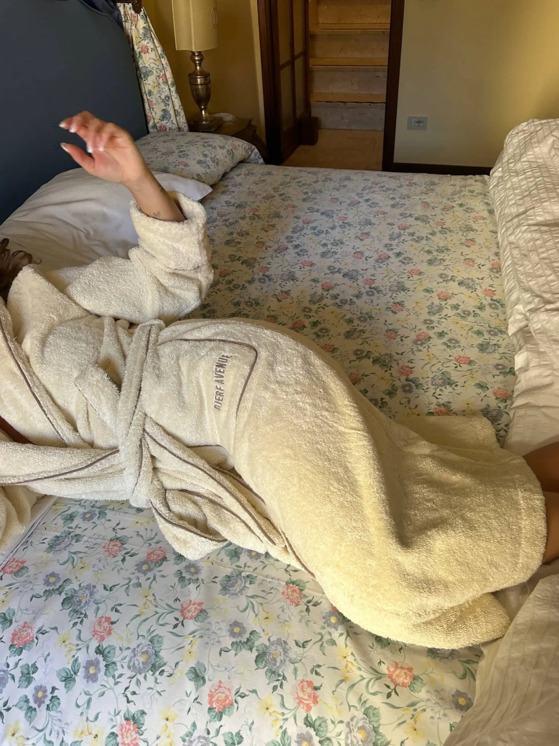 Bath Robe Creamy Oat