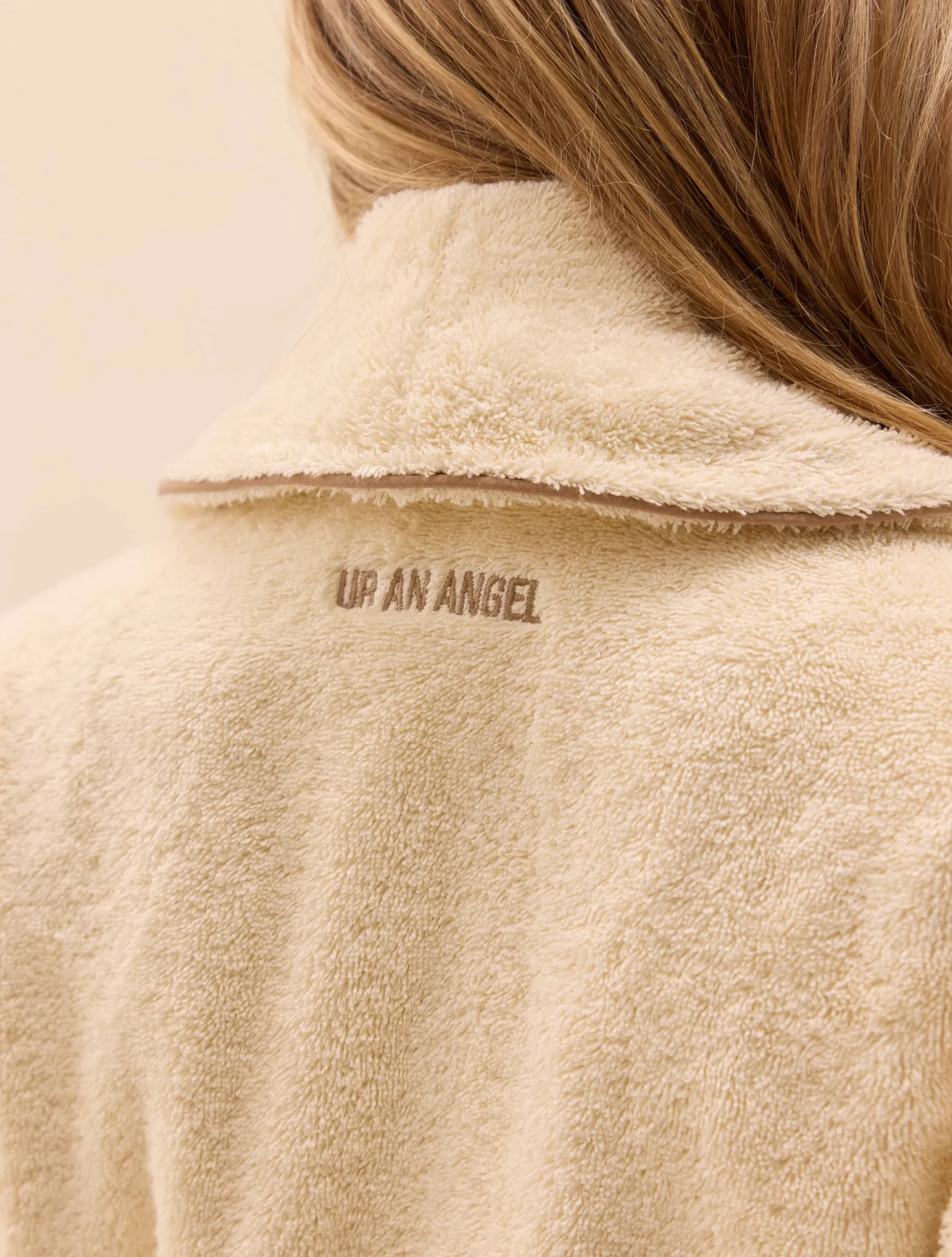 Bath Robe Creamy Oat