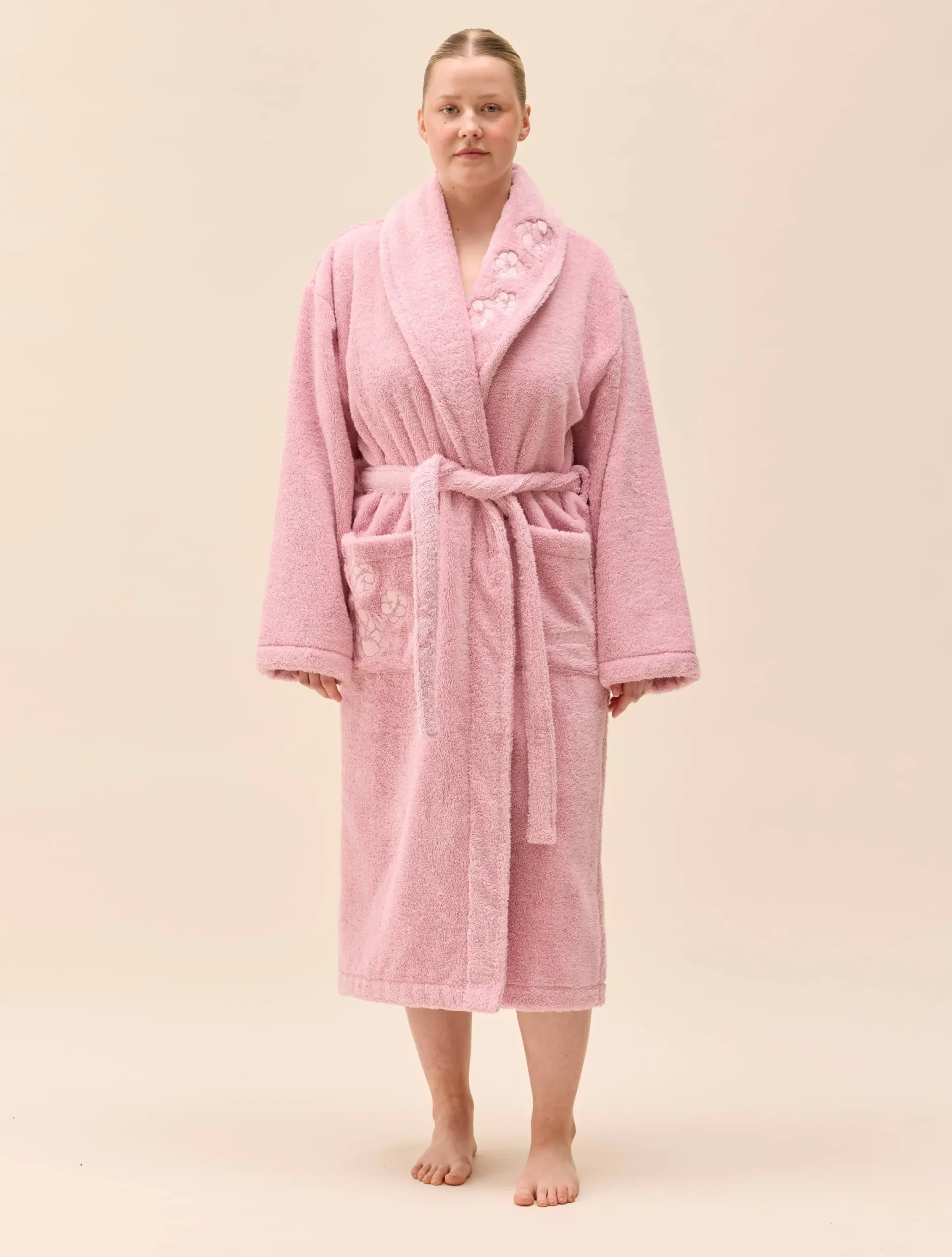 Bath Robe Pink Flower