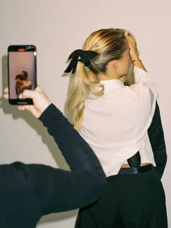 Bow Scrunchie Ash
