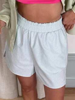Breezy Shorts Green Stripe