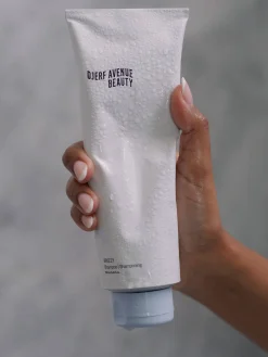 Breezy Weightless Shampoo