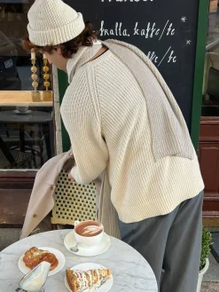 Chunky Raglan Roundneck Off White