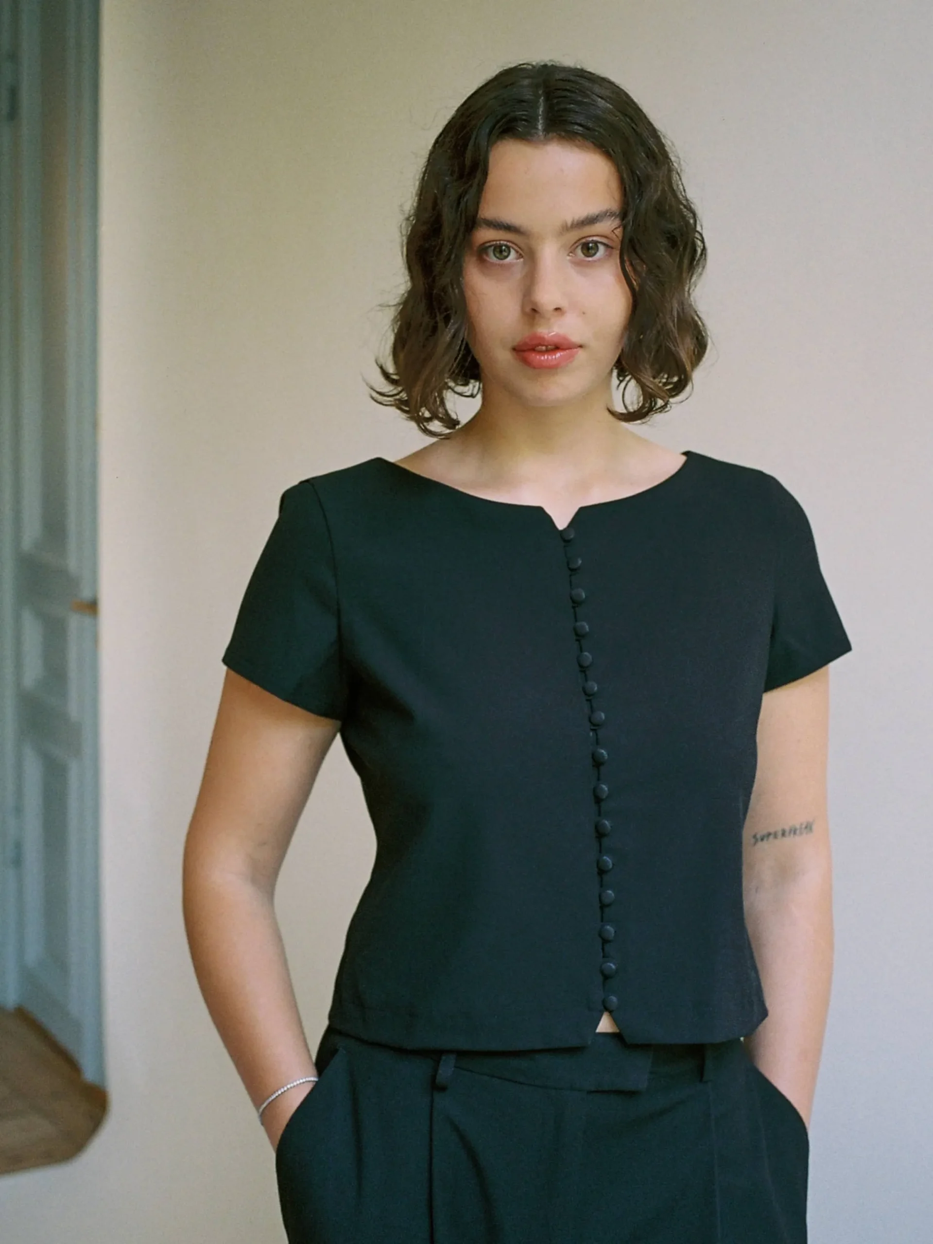 Day-to-day Top Black