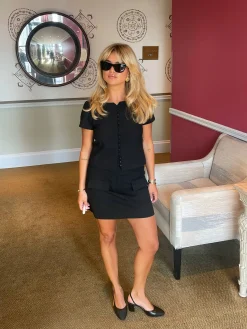 Day-to-day Top Black