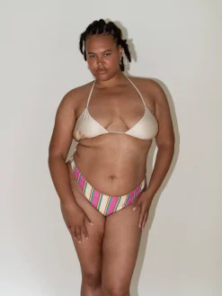 Dove Bikini Bottom Mood Ring