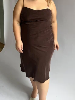 Dream Dress Midi Dark Mocha