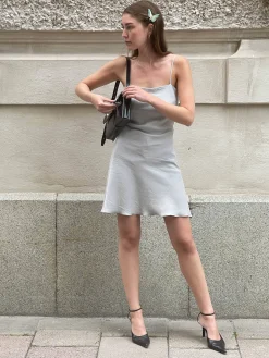 Dream Dress Mini Pebble