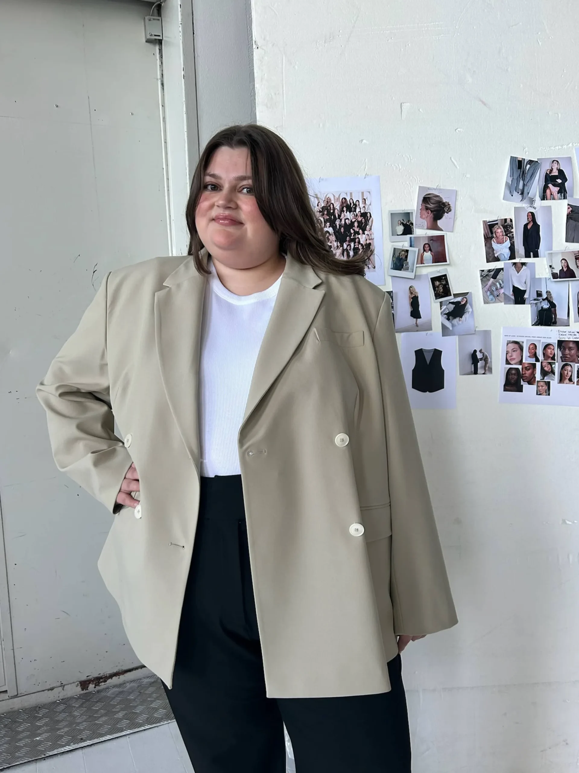 Essential Blazer Greige