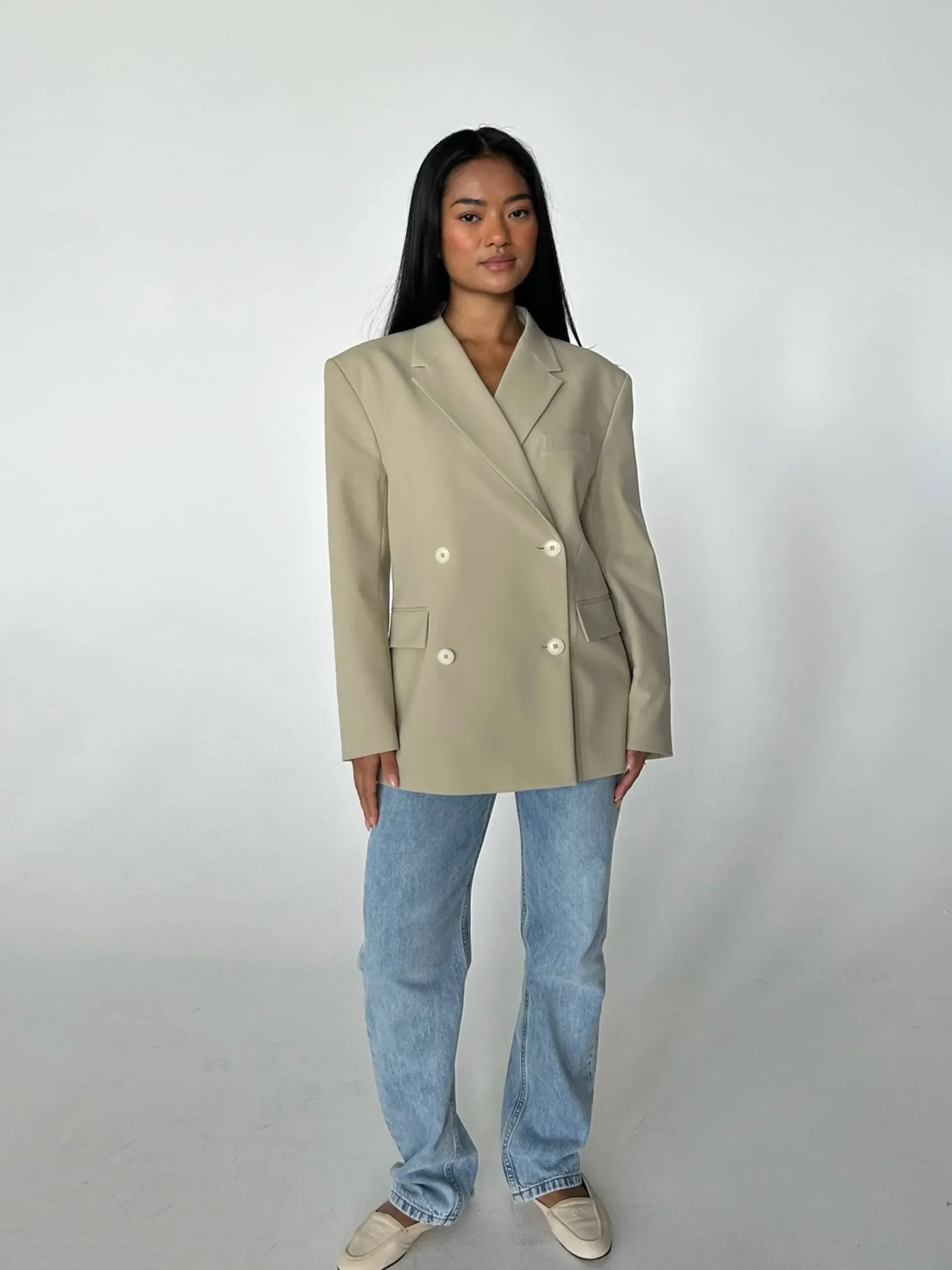 Essential Blazer Greige
