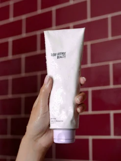 Essential Moisture Shampoo