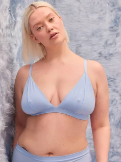 Go Close Triangle Bralette Blue