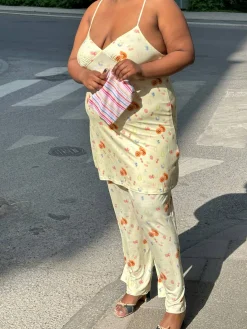 Go Slow Dress Fruit