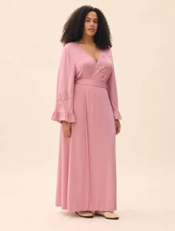 Go Slow Embroidered Robe Dusty Pink