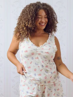 Go Slow Frill Shorts Summer Berries