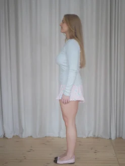Go Slow Ruffle Shorts Summer Island