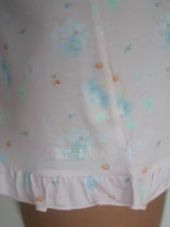 Go Slow Ruffle Shorts Summer Island