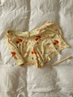 Go Slow Shorts Fruit