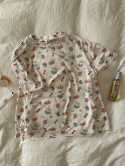 Go Slow Tee Summer Berries