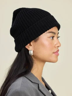 Knitted Beanie Black