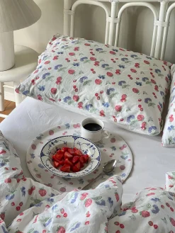 Pillow Case Summer Berries