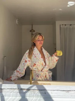 Robe Fruit