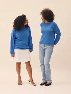Roundneck Sweater Sky Blue