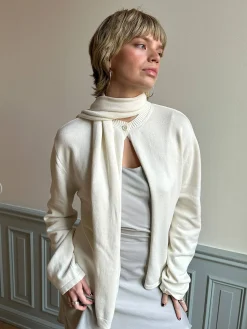 Scarf Cream