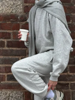 Staple Sweatshirt Grey