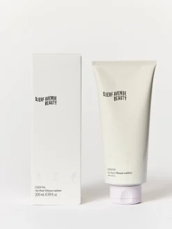 The Essential Moisture Kit
